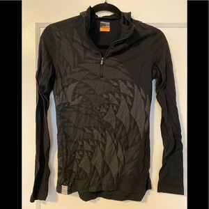 Icebreaker 1/4 zip merino wool base layer!